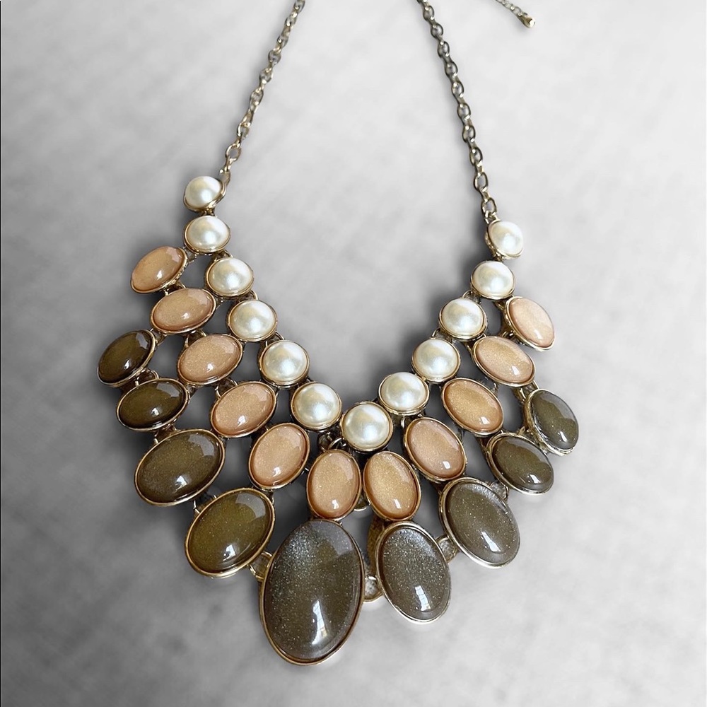 VINTAGE short Neclace - Picture 3 of 4